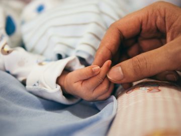 Moms, please don’t eat your placentas: Obstetricians say ‘placentophagy’ carries risks, with no proven benefits